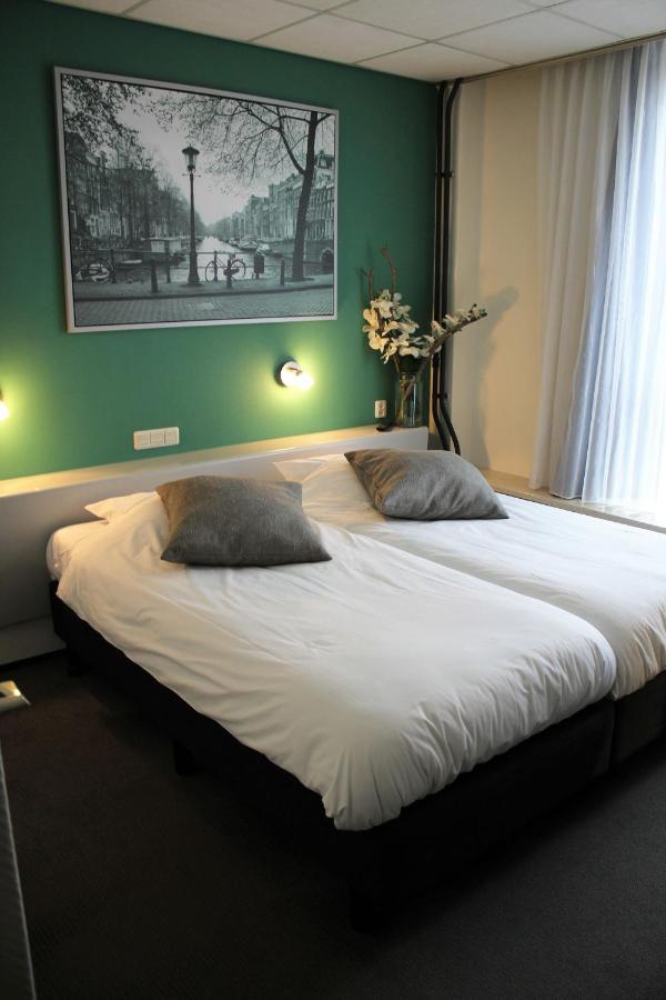 Hotel Restaurant De Jonge Heertjes Aalsmeer Dış mekan fotoğraf