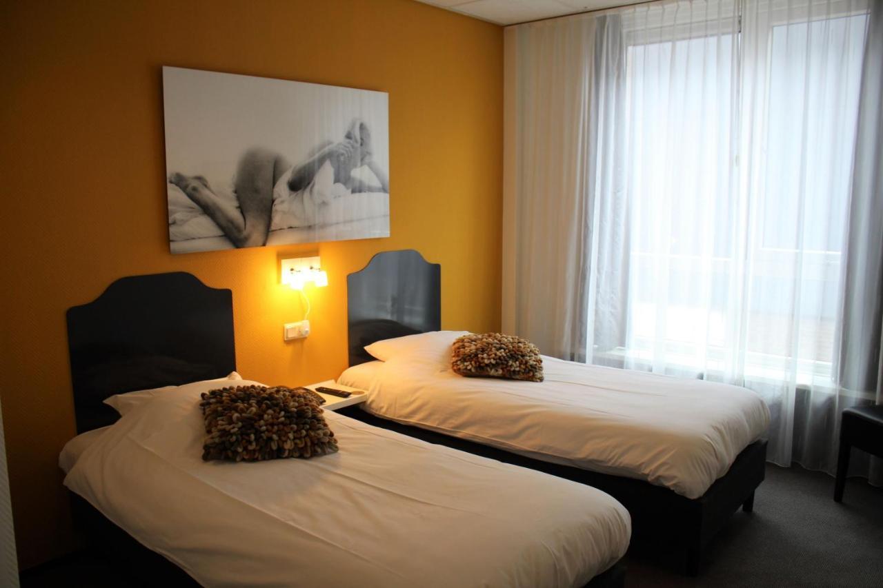 Hotel Restaurant De Jonge Heertjes Aalsmeer Dış mekan fotoğraf